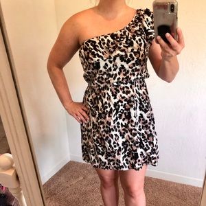 Short one shoulder dress . Size xtra small.